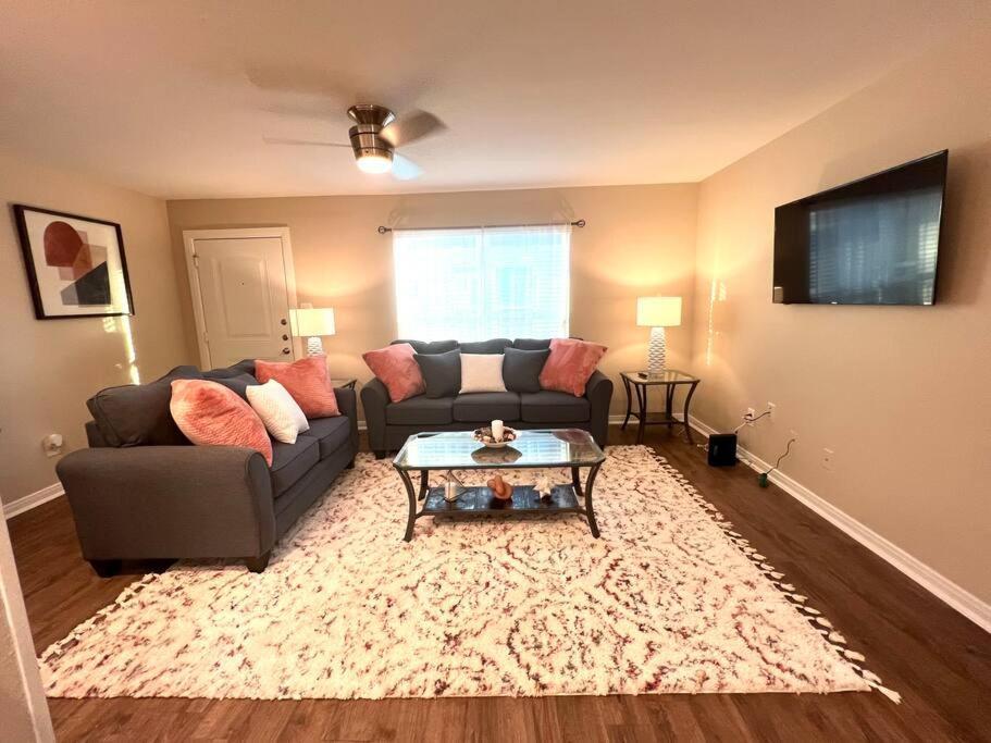 Lovely 2 Bedroom/2 Bath Houston, Heights/Galleria Экстерьер фото