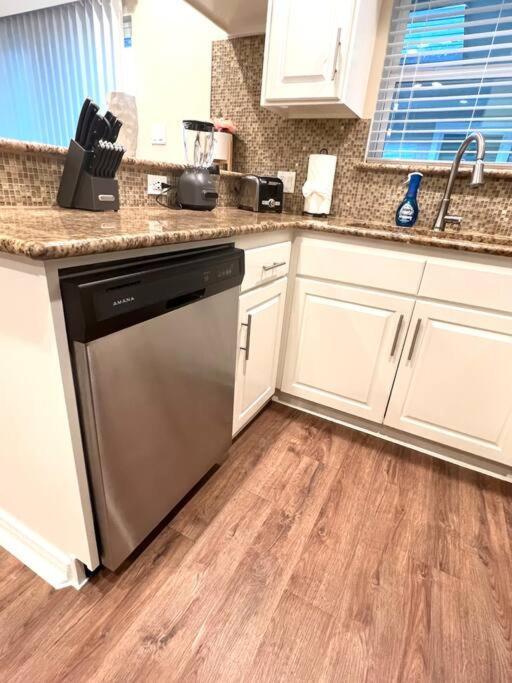 Lovely 2 Bedroom/2 Bath Houston, Heights/Galleria Экстерьер фото