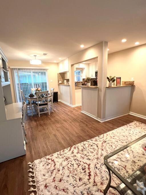 Lovely 2 Bedroom/2 Bath Houston, Heights/Galleria Экстерьер фото