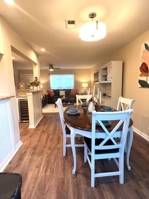 Lovely 2 Bedroom/2 Bath Houston, Heights/Galleria Экстерьер фото